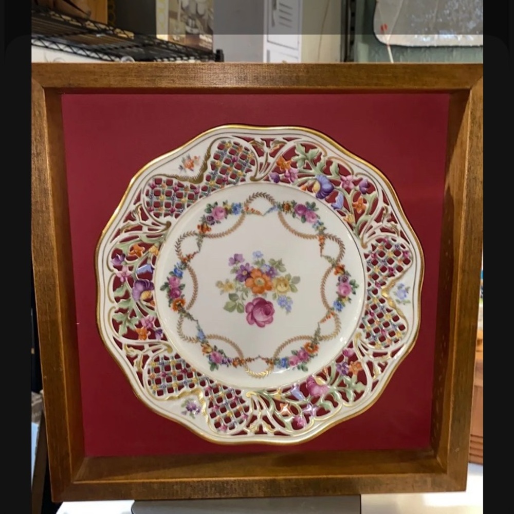FRAMED Dresden Lattice 11” Lg Plate 1931-1940 Hand painted